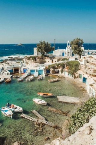 Milos Travel Guide: The Best Things To Do, Places To Visit & Best Tavernas