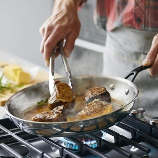 Why Is The Stainless Steel Pan Ideal For Cooking And How To Choose The Right One