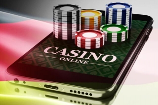 Legal Issues And Also Restrictions Navigating The Particular Intricate Landscaping Regarding On The Web Gambling Establishment Gambling