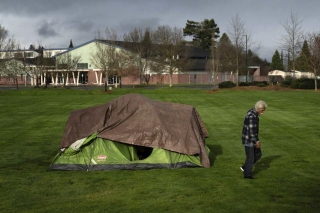 Supreme Court Conservatives Skeptical Of Challenge To Oregon City's Crackdown On Homeless
