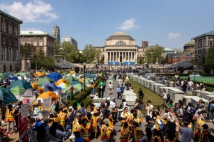 Columbia Begins Suspending Students After Deadline To Leave Protest Camp Passes