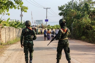 Myanmar Rebel Group Withdraws Troops From Key Town On Thai Border