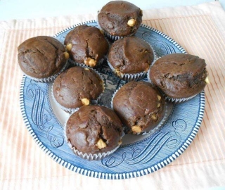 Easy And Healthy Chocolate Banana Muffins With White Chocolate Chips