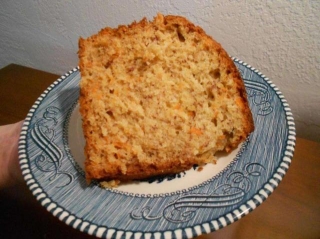 Easy And Healthy Banana Carrot Cake With Oats (Moist & Delicious!)