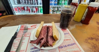 Eating Off The Hill: First Visit To The Iconic Schwartz's Deli