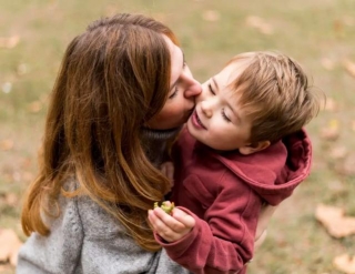 5 Daily Practices To Help Your Children Feel Loved And Supported
