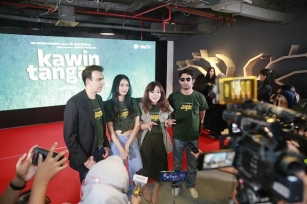 Masalah Ranjang Reza Rahadian Dan Mikha Tambayong Bakal Ditayangkan Di WeTV Original Kawin Tangan
