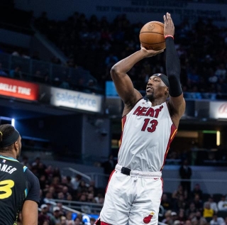 Chicago Bulls Vs. Miami Heat Prediction, Preview, And Odds - 4-19-2024
