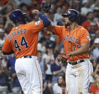 Texas Rangers Vs. Houston Astros Prediction, Preview, And Odds - 4-12-2024