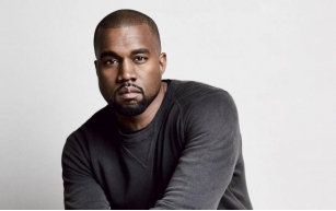 Kanye West, dat în Judecată pentru Jărțuire Sexuală și Concediere Abuzivă de către fosta Asistenta