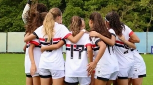 Corinthians E São Paulo Goleiam Pelo Paulista Feminino Sub-15