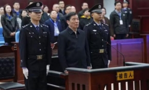 Ex-mandatário Da Associação Chinesa De Futebol é Sentenciado à Prisão Perpétua