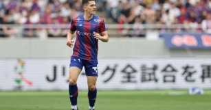 Após Vitória Na J-League, Henrique Trevisan Foca Em Sequência De Decisões