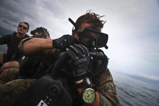 U.S. Military (Navy And Marine) Divers And Soldiers Wearing G-Shock Watches On Duty