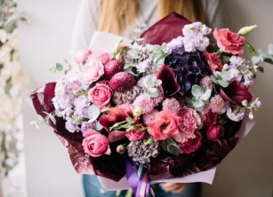 Say It With Flowers: Ranking The Best Flower Delivery Services For Every Occasion