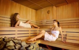 From Stress to Serenity: How Spa Baths and Sauna Experiences Can Renew Your Body and Mind