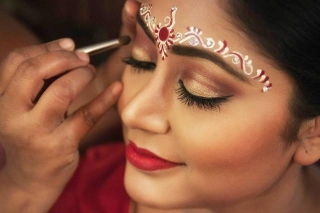 5 Essential Tips For Flawless Wedding Makeup