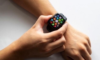 12 Indispensable Apps For Your Apple Watch