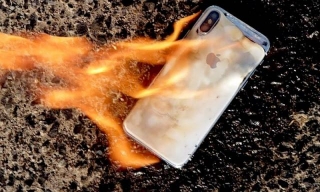 Why Your IPhone Is Overheating (And How To Make It Stop)
