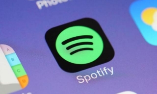 Spotify Accuses Apple Of Defying The EU By Stonewalling Its Latest App Update