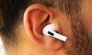 This Year’s Big IOS 18 AirPods Feature Could Be Hearing Aid Support