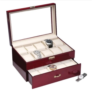 Preserving Timepieces: How A Personalized Watch Box Protects Your Investment