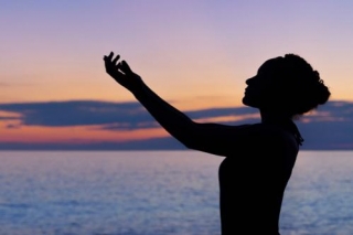 10 Things We Often Wait Way Too Long To Let Go Of In Life