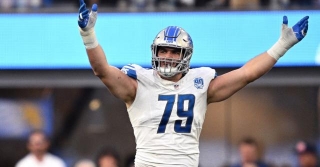 Detroit Lions Face Extremely Difficult Decision With John Cominsky