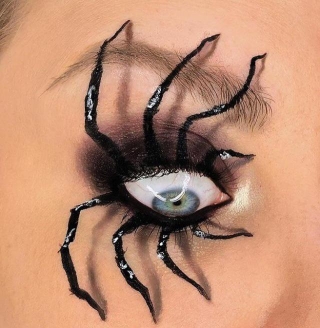 Master The Spider Eye Makeup Trend Inspiring Ideas
