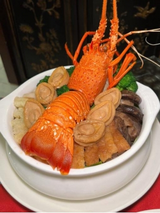 Soup Restaurant | Lobster Abalone Abundance Pot And More To Celebrate Reunion Dinner