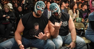 Jason Kelce, Lane Johnson Wreck Shop In Surprise WrestleMania Appearance