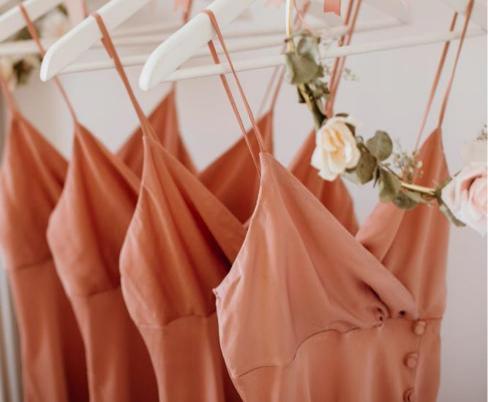 9 Creative Ways to Style Terracotta Bridesmaid Dresses