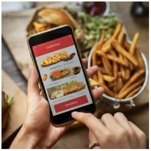 How Mobile Apps Revolutionize Meal Delivery Services In Busy Cities