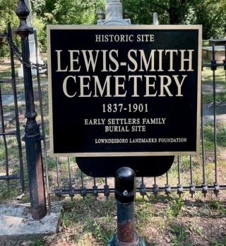 Lewis-Smith Cemetery
