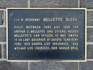Mellette Block