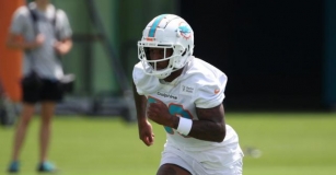 Phinsider Question Of The Day: Miami Dolphins Rookie Of The Year