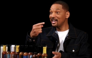 Will Smith Hits ‘Hot Ones’ / Dishes On ‘Bad Boys’ & Ranks His Own Movies