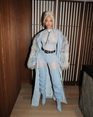 Beyonce Slays In Latest Pics From Japan Jaunt