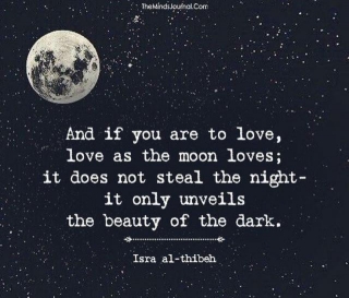 Love  As  The Moon Loves - Isra  Al-thibah Poem