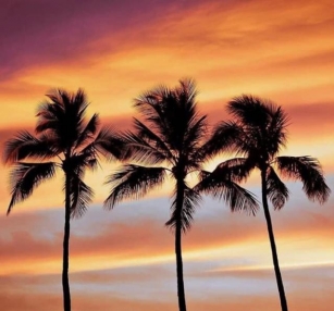 Aloha Friday Photo: “Mostly Cloudy With A Chance Of A Brilliant Sunset”