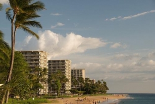 Hawaii Vacation Deals & News: April 25, 2024