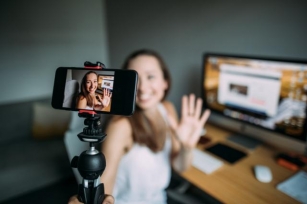 Broadcast Your Employer Brand: How To Use Live Video For Killer Recruiting Events