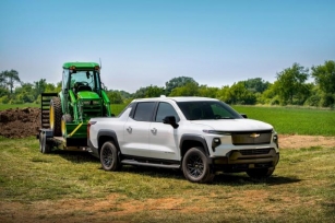 2024 Chevy Silverado EV Delivers Serious Power, Good Range & Lots Of Bed Space