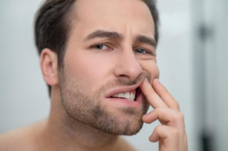 Common Oral Issues In Smokers (And Their Solutions)