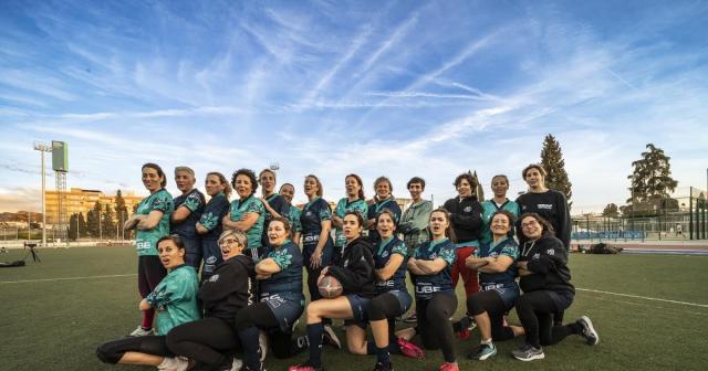 Las Milnoh Granada, un club de rugby femenino +35 creado y gestionado por mujeres