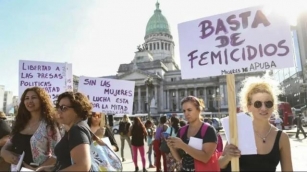 Los Feminismos, Un Espacio De Resistencia Político Transversal: Cómo Se Organizan Tras El Ajuste Y El Desguace De Javier Milei
