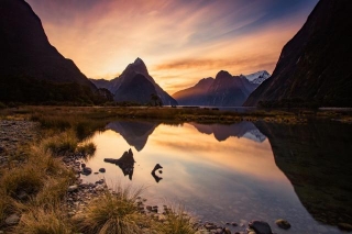 Motorhome Travel Guide To Milford Sound And Doubtful Sound