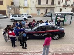 Cultura Della Legalità, I Carabinieri Incontrano Gli Alunni Del  2° Circolo