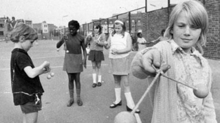 Clackers, The Popular Toy That Was Banned In The 1970s Just Because It Injured Kids