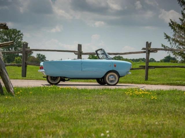 Amazing Photos of the 1959 Frisky Convertible Special